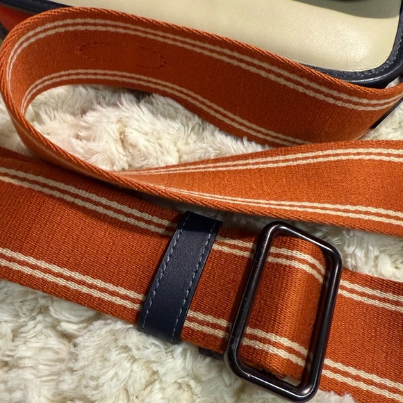 Coach Dinky Quilted Multicolor Crossbody Bag

New without tags. - Picture 4 of 16